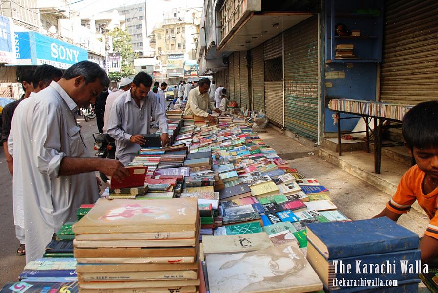 Para ter sucesso na venda de livros usados no mercado de pulgas