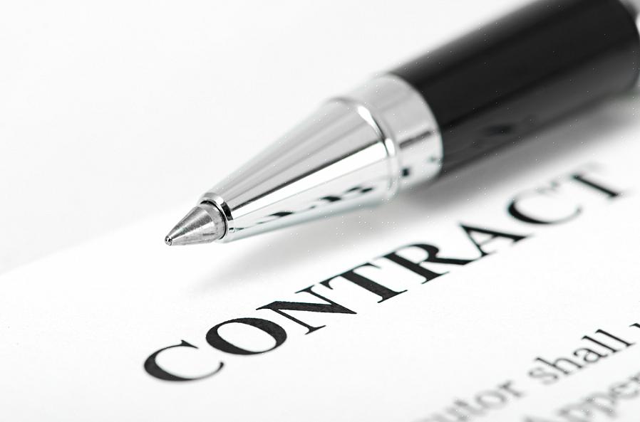 Os contratos anuláveis são diferentes dos contratos nulos porque os contratos anuláveis têm os quatro