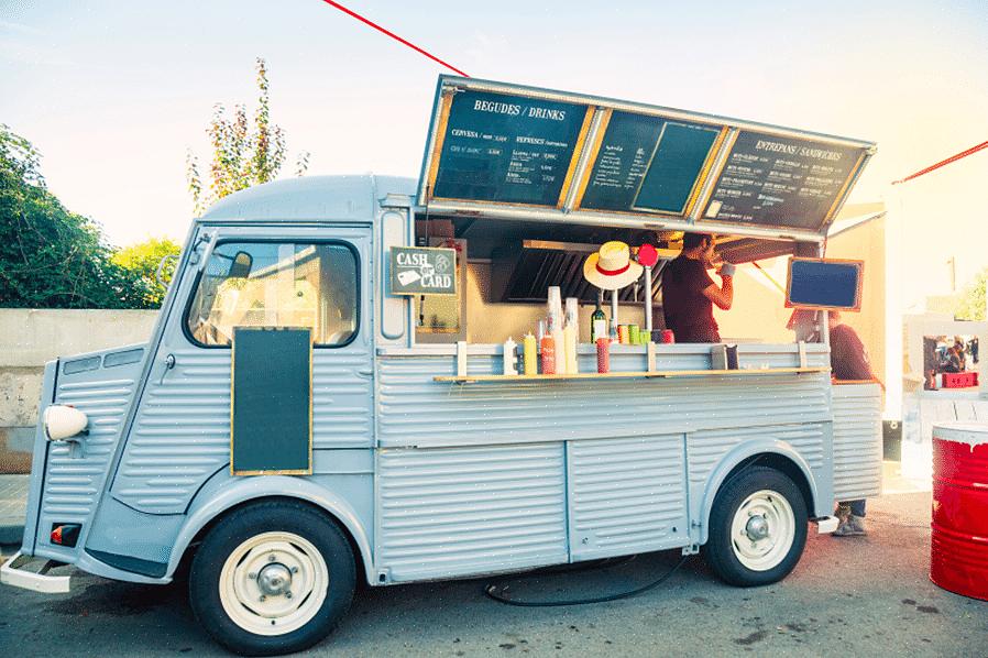 As pessoas estão acostumadas a ver food trucks móveis em qualquer lugar