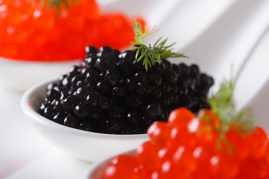 Os caviares disponíveis no site são o Alaskan Salmon Roe Caviar Malossol