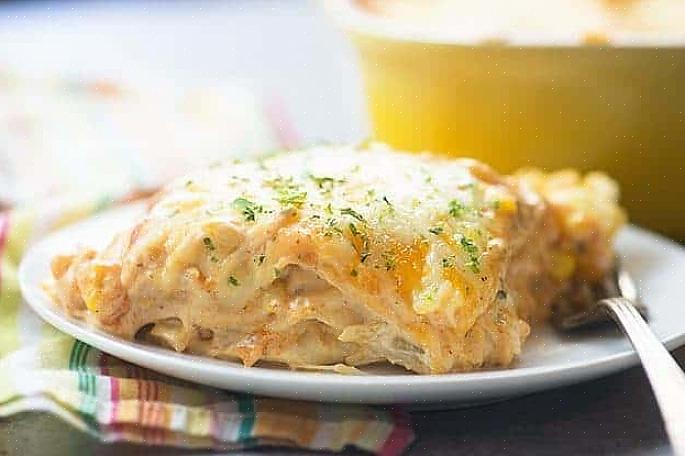 Você pode obter algumas dessas receitas no site da cozinha do CD - receitas de caçarola Enchilada