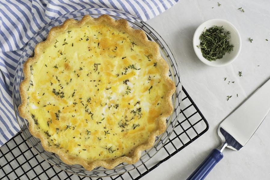 Você pode usar outros ingredientes para sua quiche de café da manhã