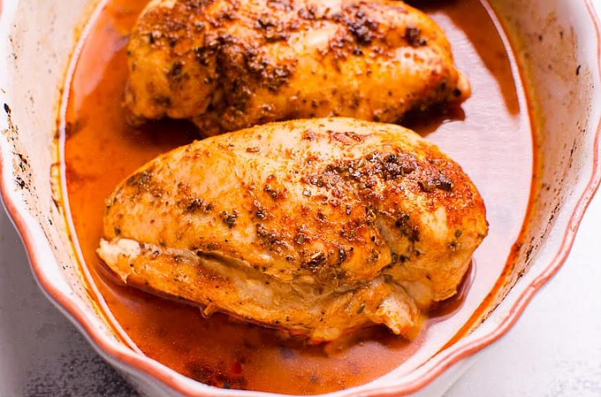 Aqui estão algumas maneiras de cozinhar peitos de frango desossados