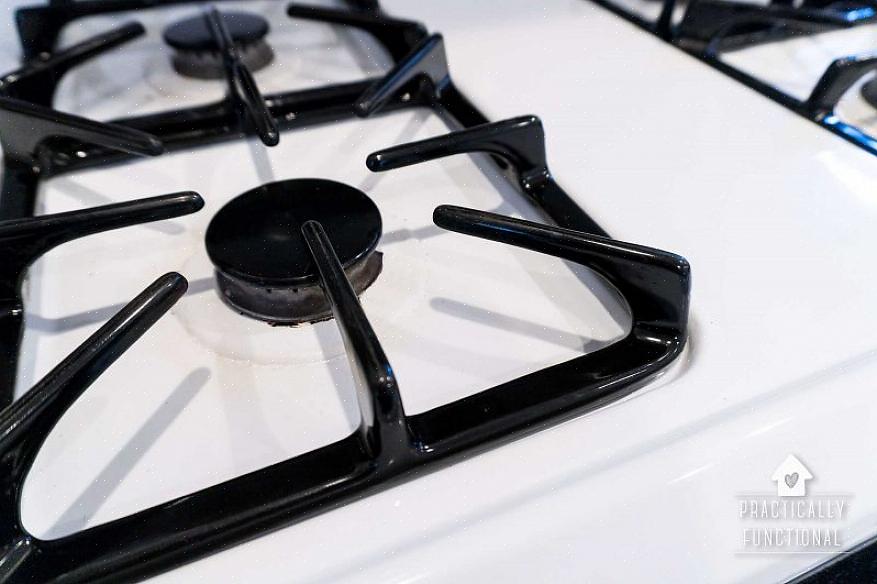 Sempre tenha um creme de limpeza para cooktop de vidro à mão