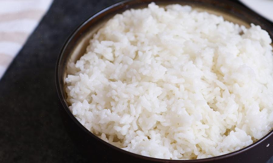 A proporção do arroz integral é de uma xícara de arroz para duas xícaras