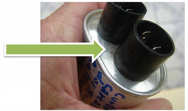 Aqui estão as maneiras pelas quais você pode testar um capacitor de alta tensão como o capacitor de tântalo