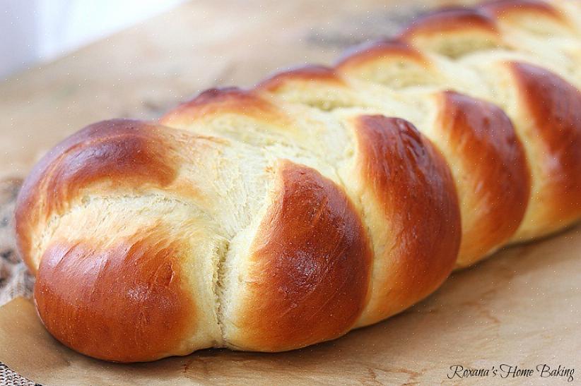 As receitas de pão podem incluir ingredientes para pãezinhos