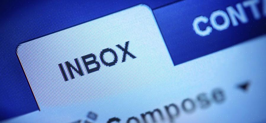 Não envie e-mails em massa que listem os endereços de e-mail dos destinatários