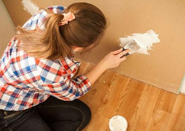 Use um removedor de manchas de primeira linha para garantir que todas as gotas