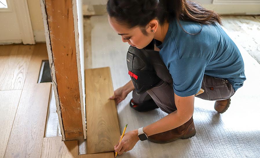 O piso laminado certamente custará metade do preço de um piso de madeira real