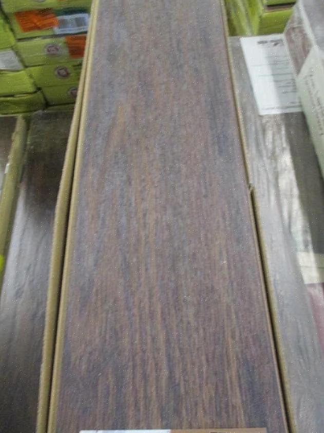 Verifique se o material laminado pode ser usado em qualquer tipo de piso de madeira