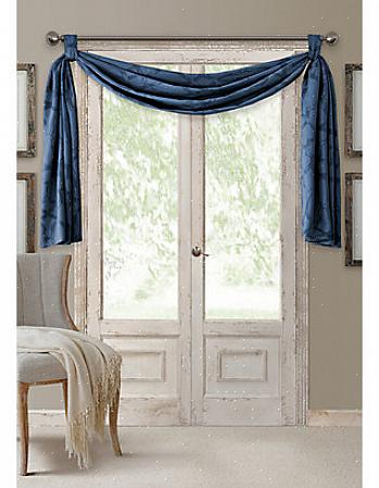As sanefas são cortinas utilizadas para ocultar a parte superior das cortinas de forma decorativa