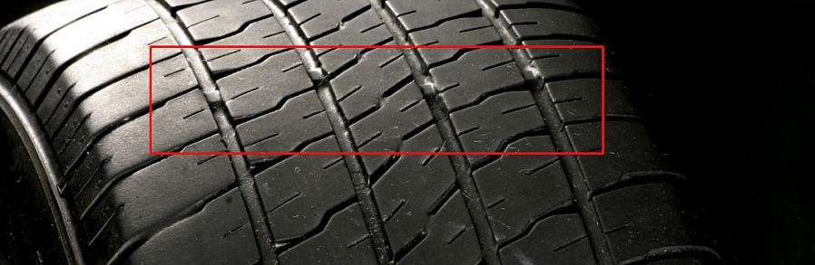 Os proprietários de automóveis com pneus com piso abaixo do mínimo legal são frequentemente penalizados