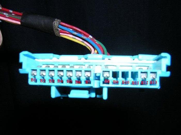 Eles o orientarão sobre como remover o motor corretamente