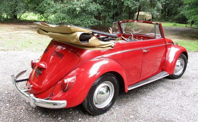 Você pode encontrar facilmente um Volkswagen Beetle conversível em sua concessionária local