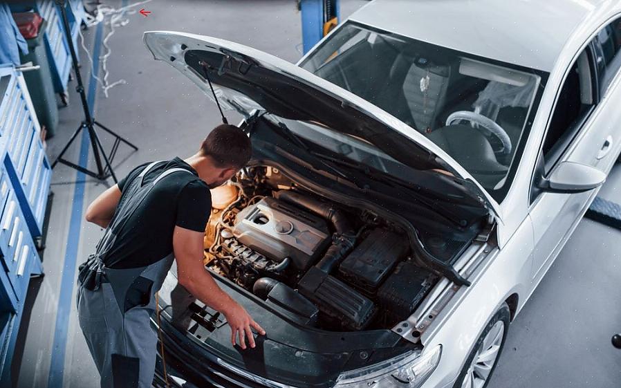 É um fato da vida - todo proprietário de carro por aí terá que consertar seu carro