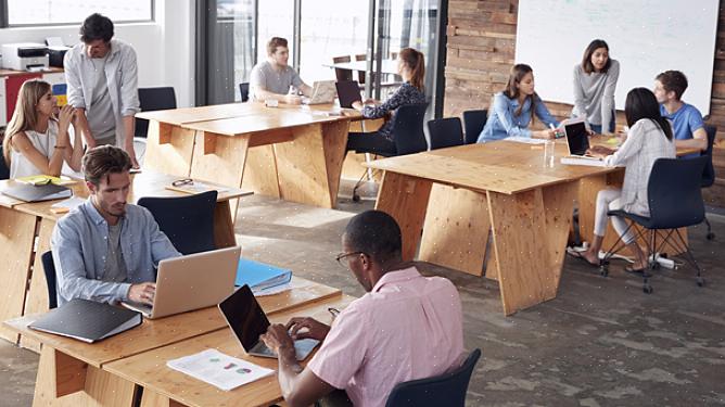 A principal coisa de que você precisa para tornar o compartilhamento de uma mesa de trabalho pacífico