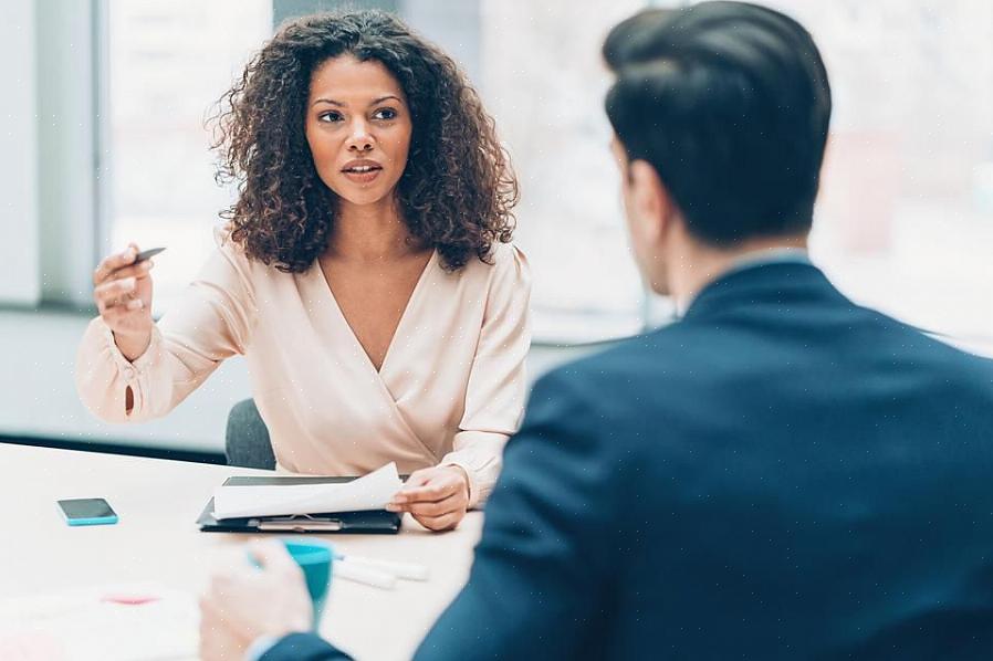 As conversas de negócios sempre podem terminar com uma nota positiva se todos os envolvidos tiverem boas