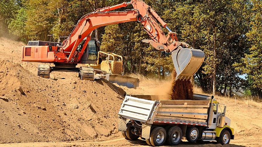 Um operador de equipamento pesado é aquele que trabalha com maquinário pesado em locais como edifícios